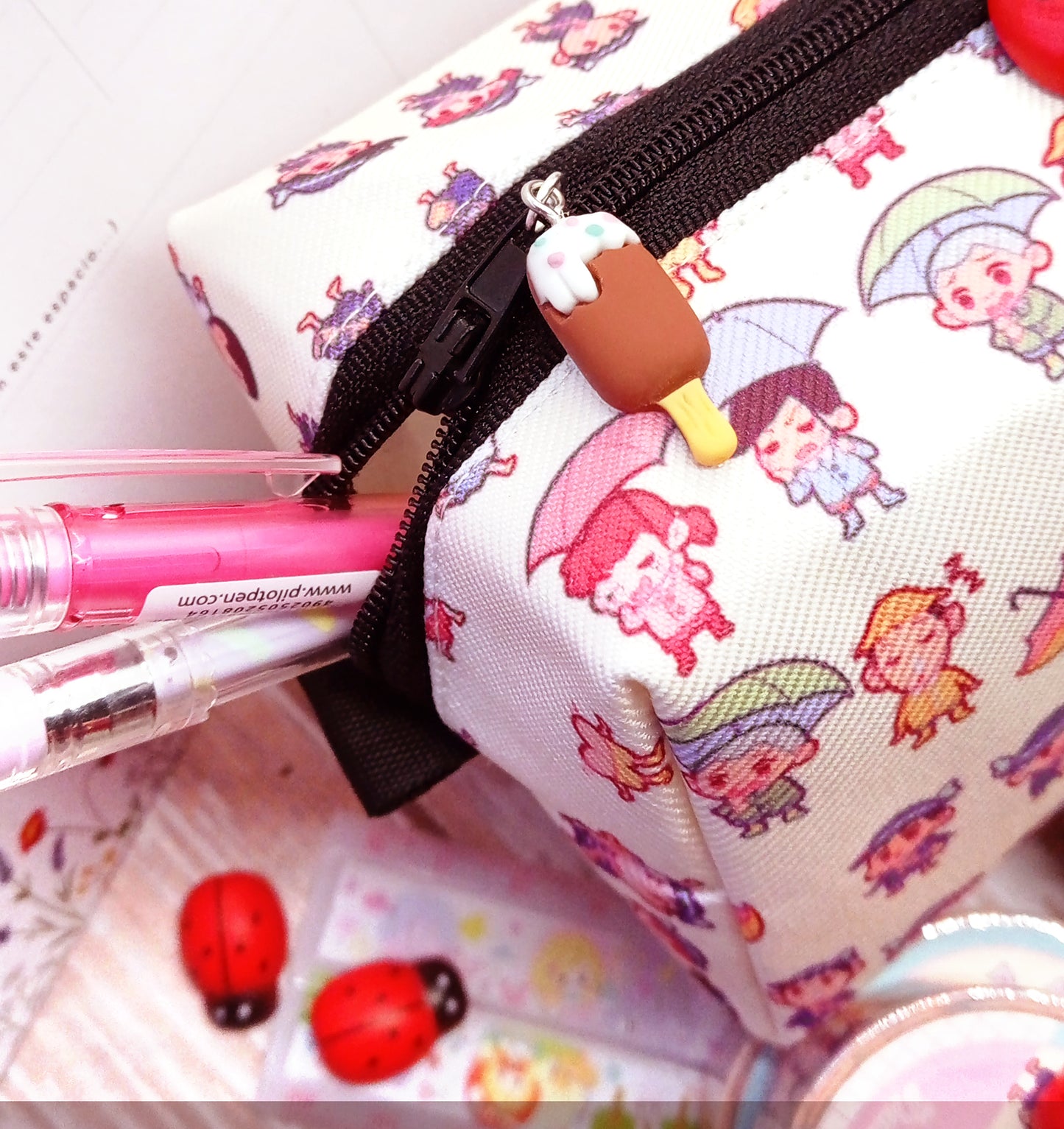 Kasukabe Defence Force • pencil case