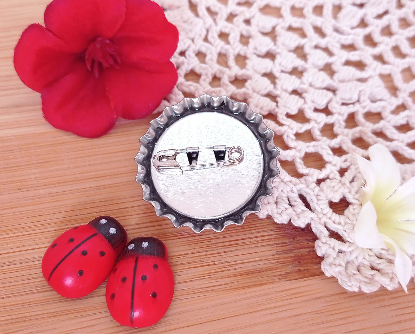 Almendra's strawberry marmalade • bottlecap button