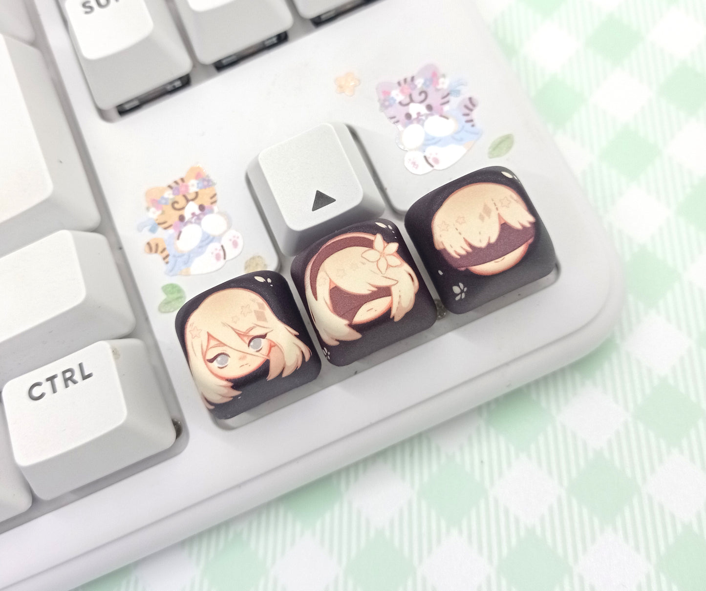 Preorder!! NieR:Automata • keycap fidget keychain