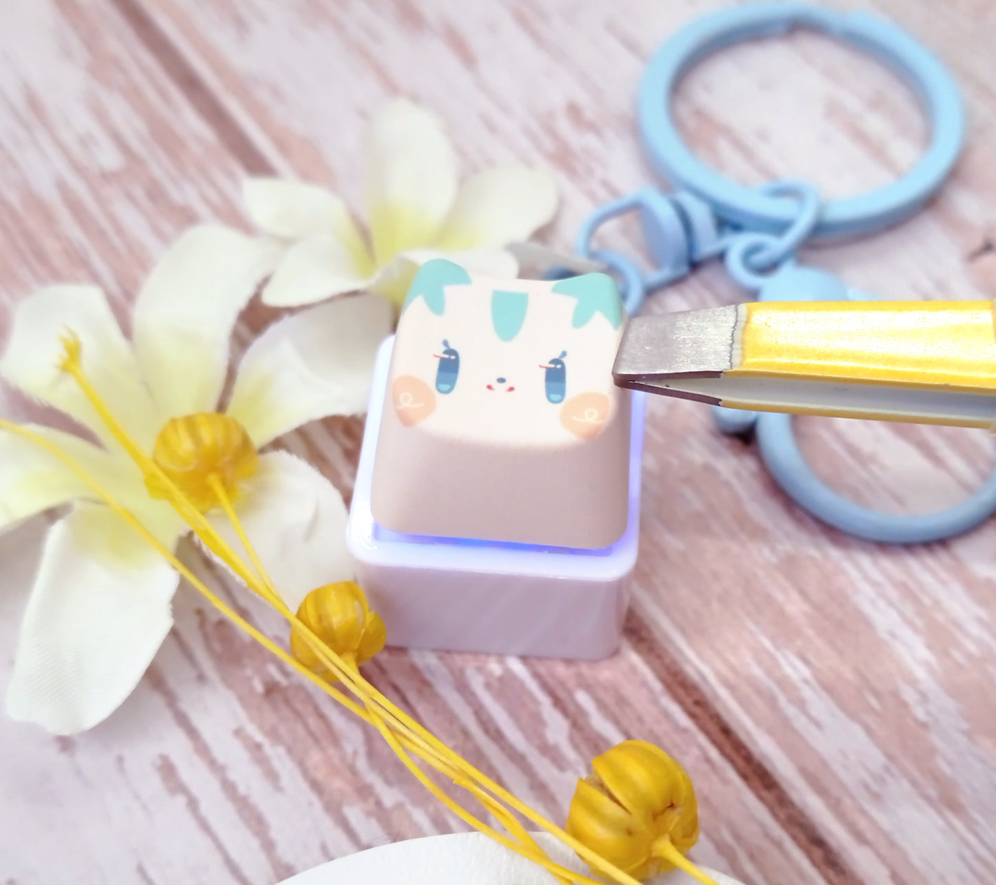 Pachirisu • keycap fidget keychain